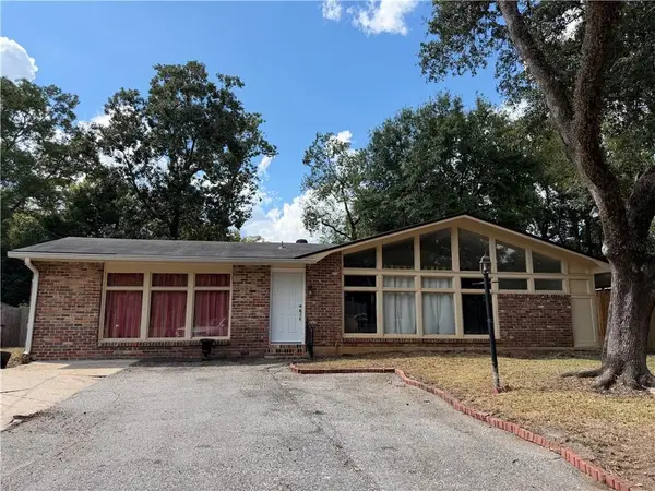 504 Heritage Court, Mobile, AL 36609