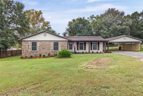 8285 Cottage Hill Road, Mobile, AL 36695