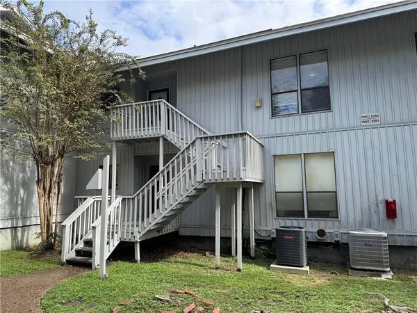 2092 Sea Cliff Drive S #2092, Daphne, AL 36526