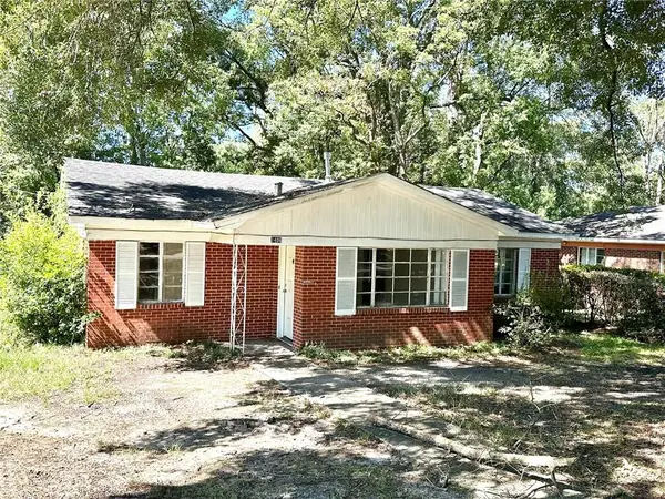 1406 Boudousquie Street, Mobile, AL 36605