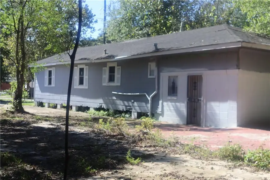 416 Garrison Avenue, Mobile, AL 36610 - #2