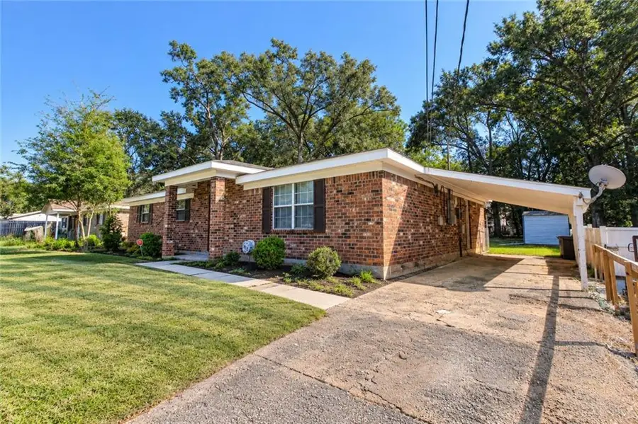 1909 Riverside Drive, Mobile, AL 36605 - #3