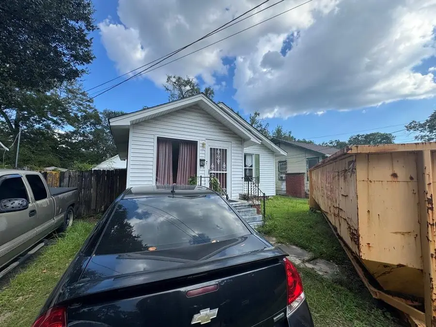 559 Mohawk Street, Mobile, AL 36606 - #2
