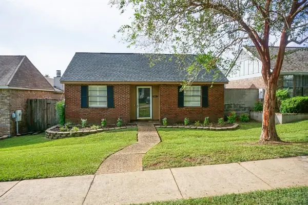 6083 Highland Circle N, Mobile, AL 36608