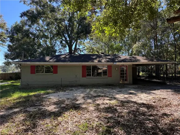 913 Joaneen Drive, Saraland, AL 36571
