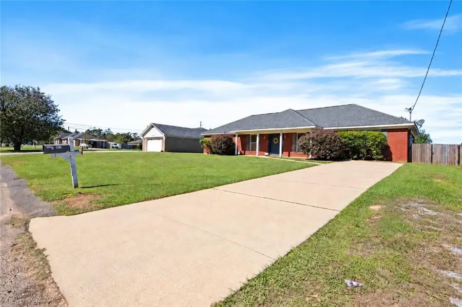 5254 Willard Drive S, Theodore, AL 36582 - #2