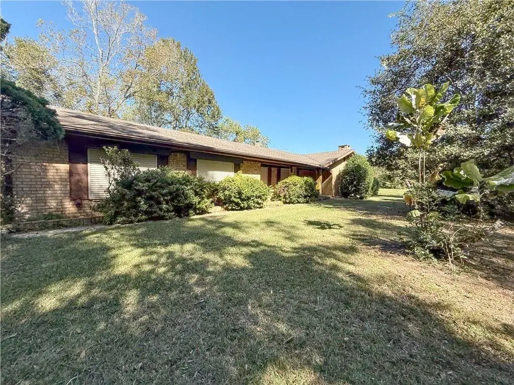 933 Edwards Avenue, Fairhope, AL 36532 - #1