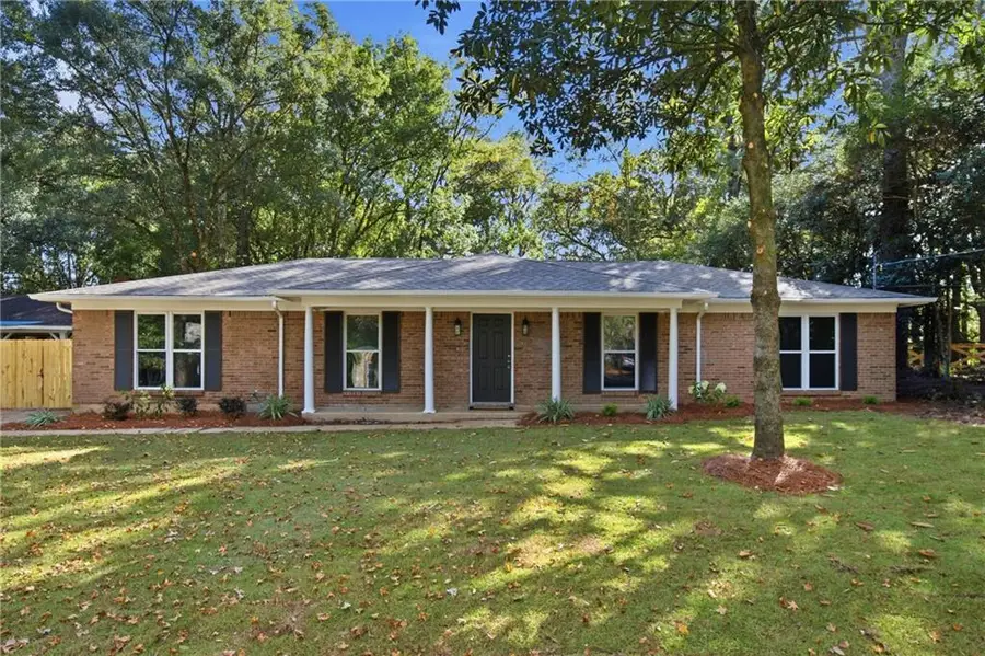 6017 Cooper Drive, Mobile, AL 36693 - #2