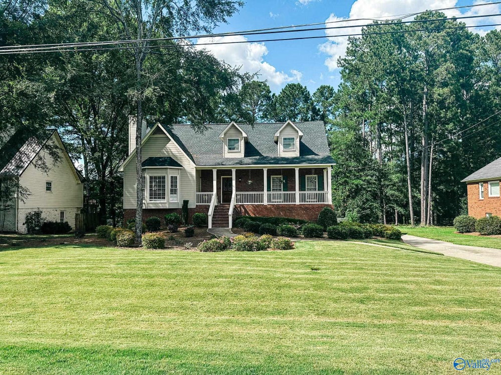 505 Westminster Drive, Rainbow City, AL 35906 BHGRE