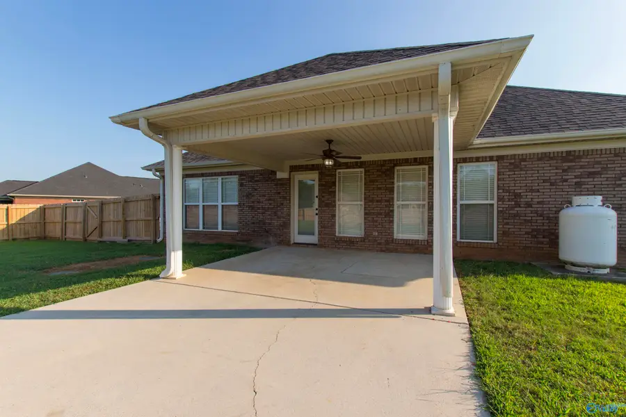 115 Laurel Bend Drive, Meridianville, AL 35759 - #2