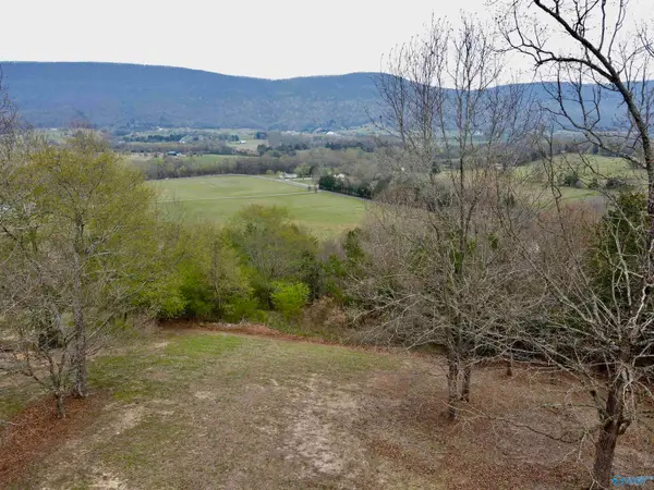 20 Skyhigh Drive, Dunlap, TN 37327