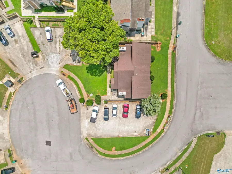 2218 Wind Trace Circle, Huntsville, AL 35805 - Image #2