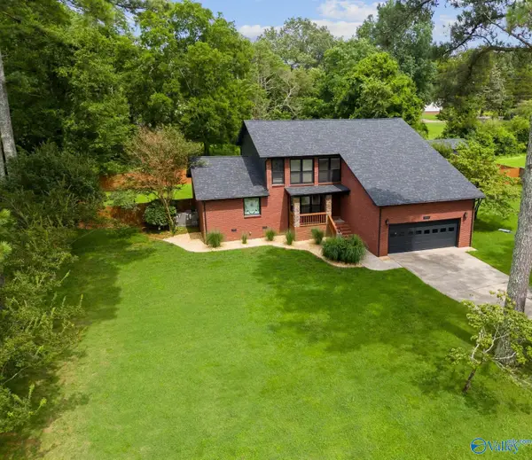 129 Jacque Jim Drive Ne, Huntsville, AL 35810