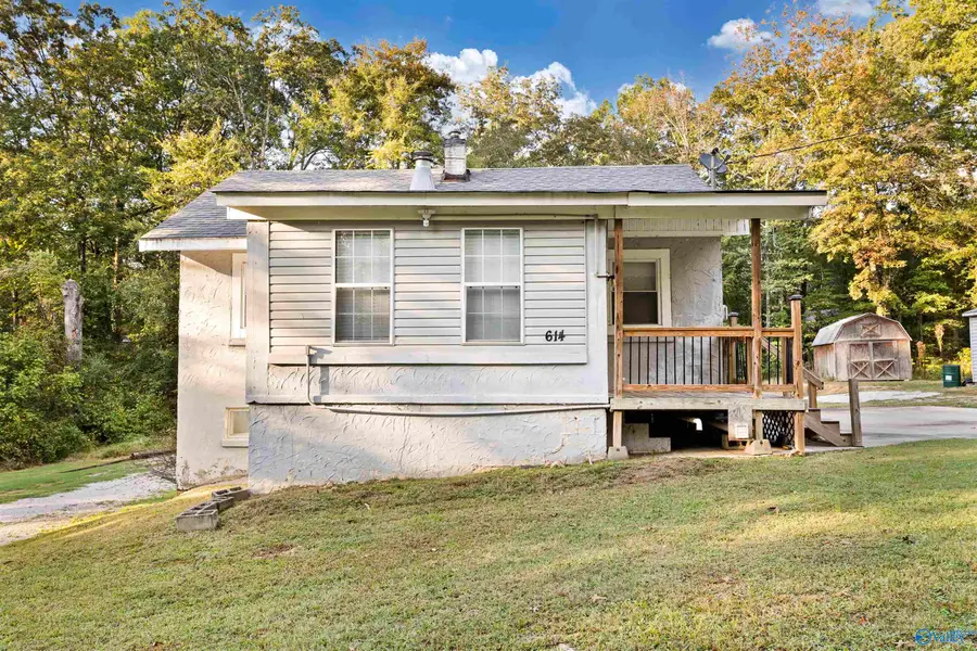 614 Paxton Avenue, Florence, AL 35630 - Image #2