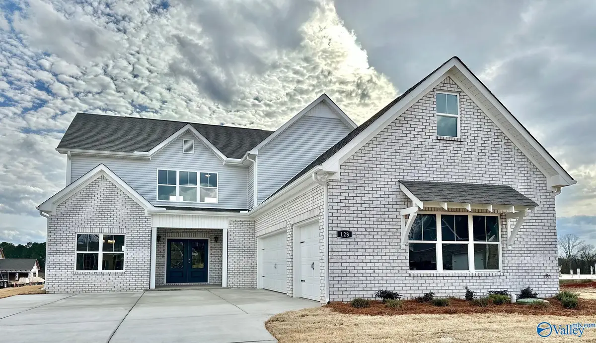 128 Fairways Pass, Meridianville, AL 35759 - #1