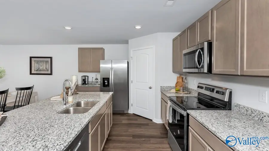 341 Ruby Elm Avenue Ne, Huntsville, AL 35810 - Image #3