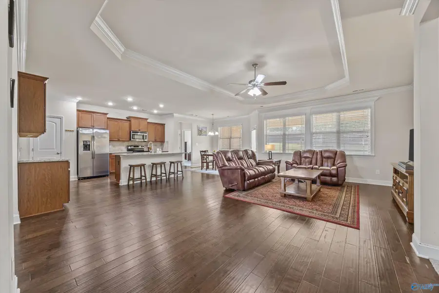 203 Blackwood Drive Nw, Madison, AL 35757 - Image #2