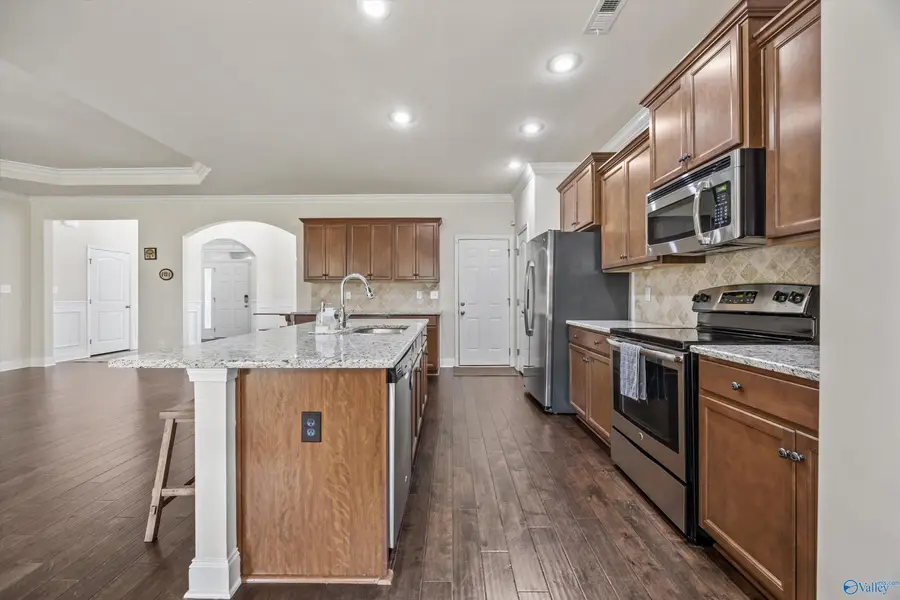 203 Blackwood Drive Nw, Madison, AL 35757 - Image #3