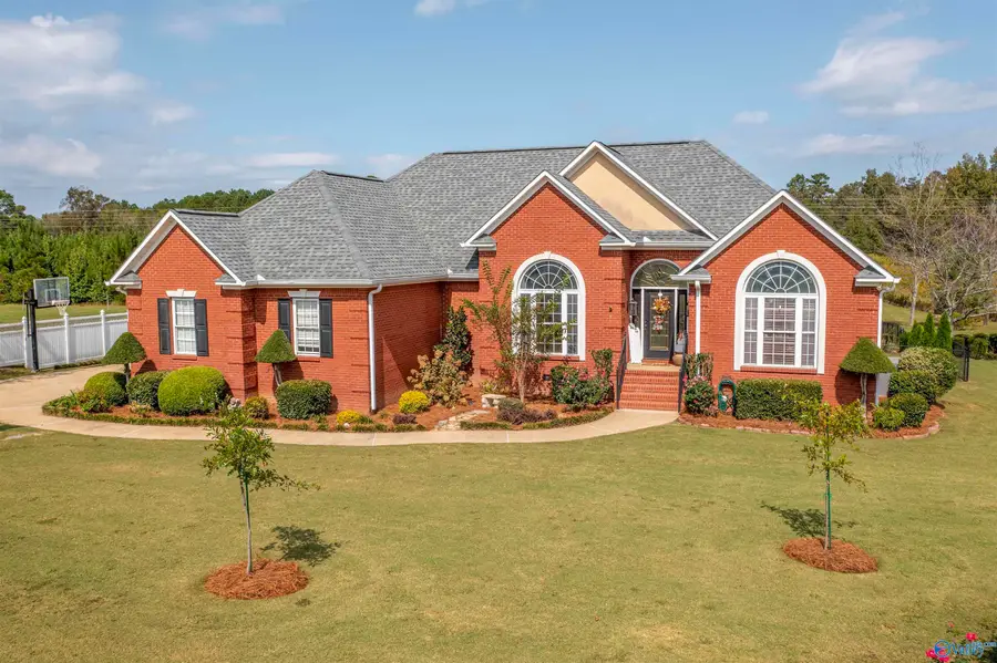 203 Tonia Drive, Gadsden, AL 35903 - Image #2