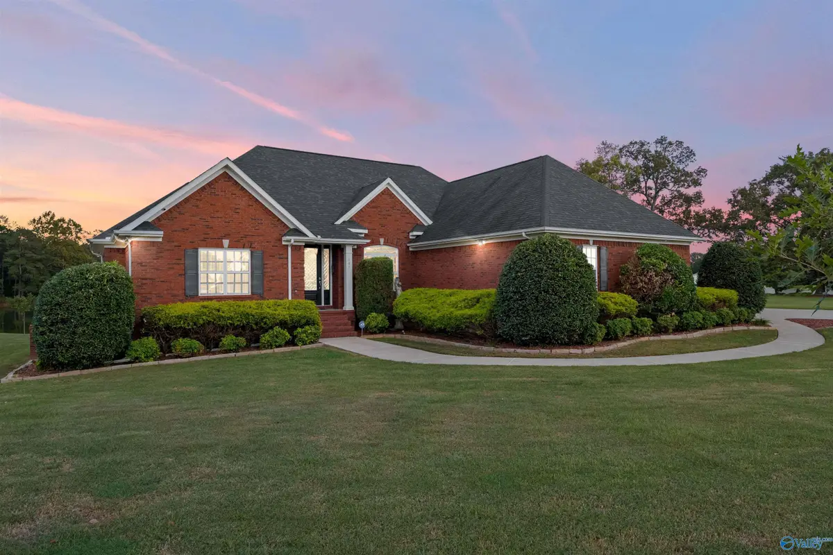 101 Jessica Lane, Gadsden, AL 35903 - Image #1