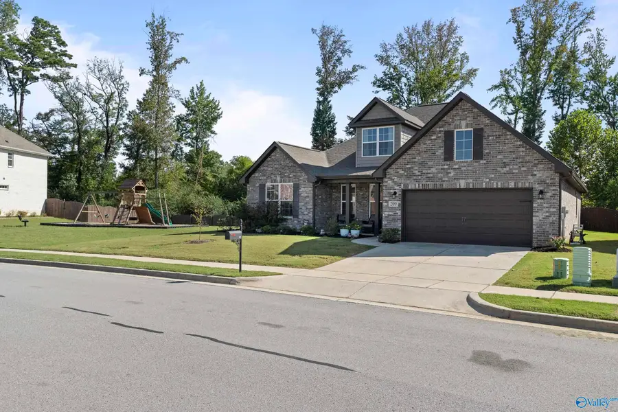 209 Dustin Lane Nw, Madison, AL 35757 - Image #3