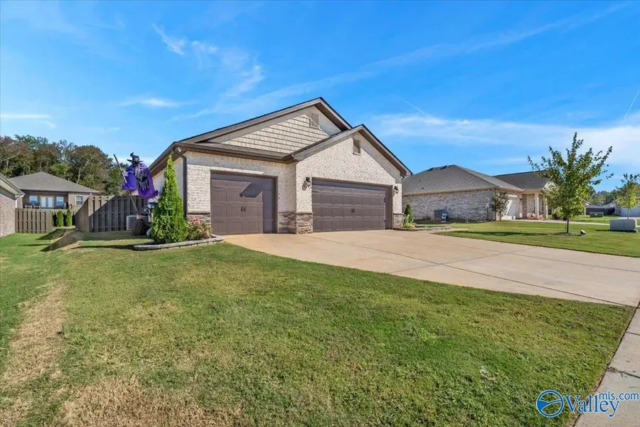 103 Duskwood Drive, Harvest, AL 35749 - Image #3