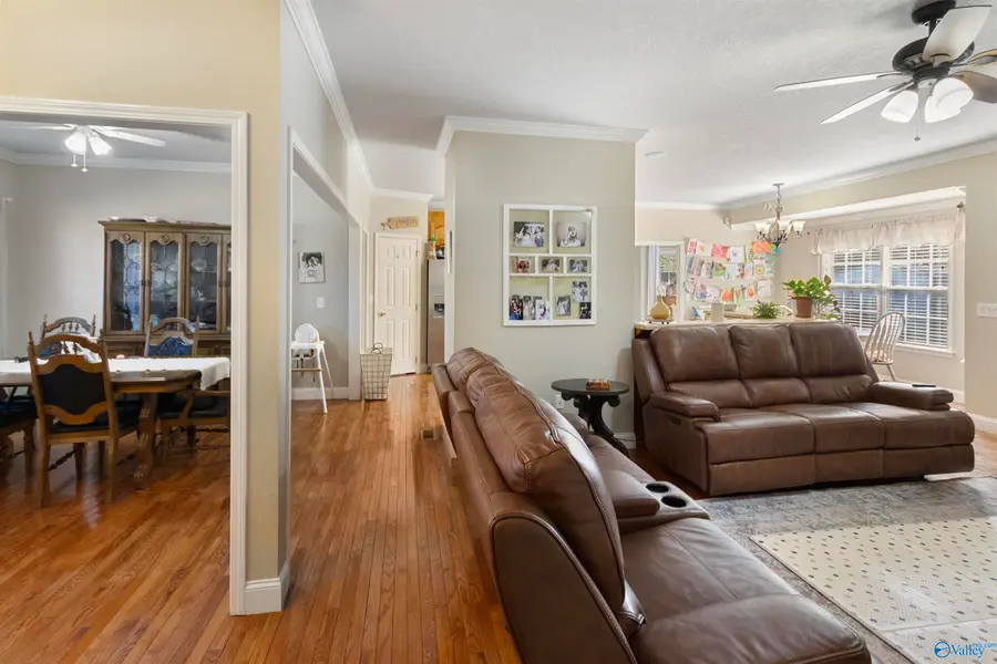 130 Stoney Mountain Drive, Guntersville, AL 35796 - Image #2