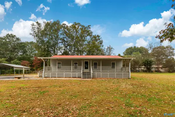 5616 Alabama Highway 79, Guntersville, AL 35976