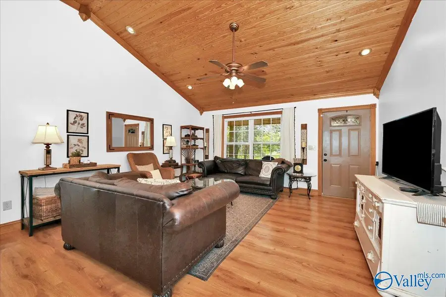 7275 County Road 214, Trinity, AL 35673 - Image #3