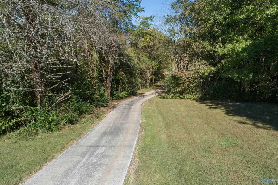 133 Deerhaven Circle, Gurley, AL 35748 - Image #2