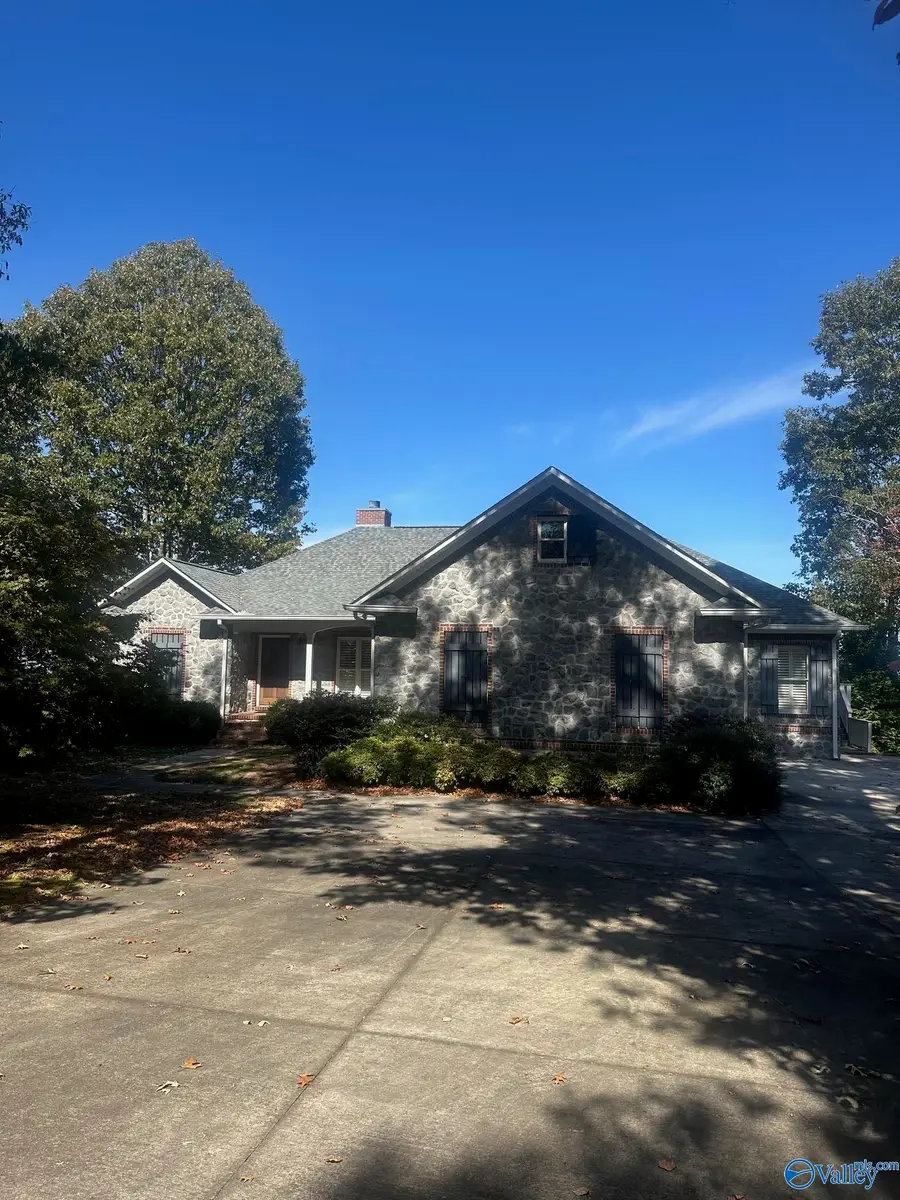 345 Panorama Way E, Guntersville, AL 35976 - Image #3