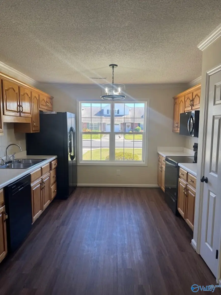 838 Spur Track Lane, Guntersville, AL 35976 - Image #2