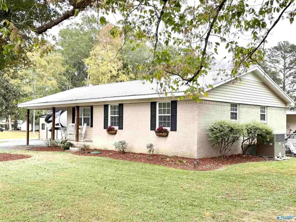 4378 Pope Avenue, Steele, AL 35987