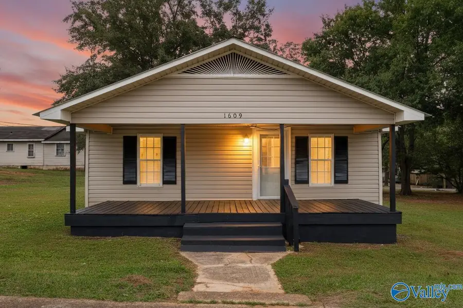 1609 Obrig Avenue, Guntersville, AL 35976 - Image #2
