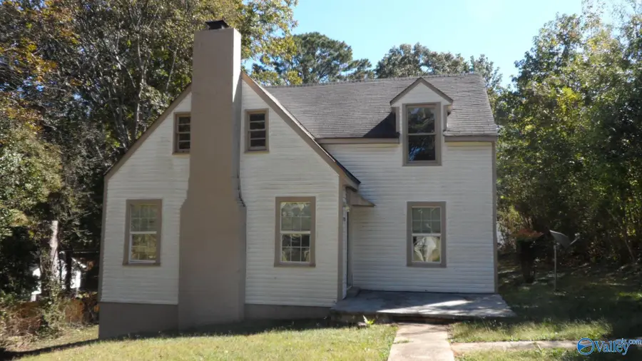 724 Blue Ridge Drive, Anniston, AL 36207 - Image #2