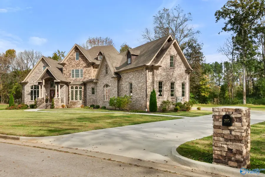205 Briarwood Circle, Athens, AL 35613 - Image #3