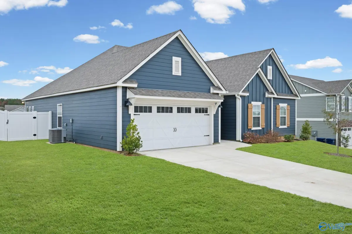 3025 Specklebelly Way, Alabaster, AL 35007 - Image #1