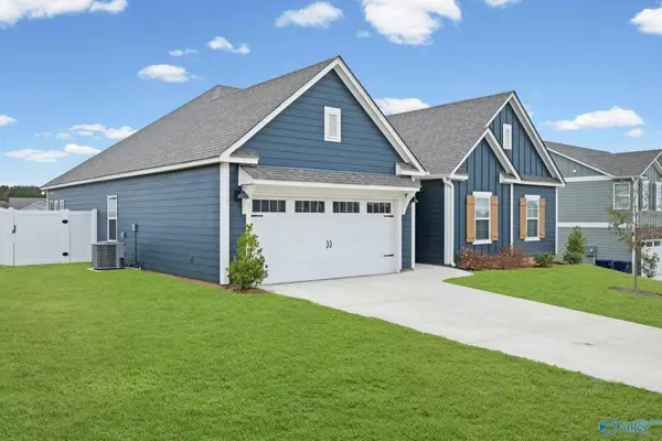 3025 Specklebelly Way, Alabaster, AL 35007