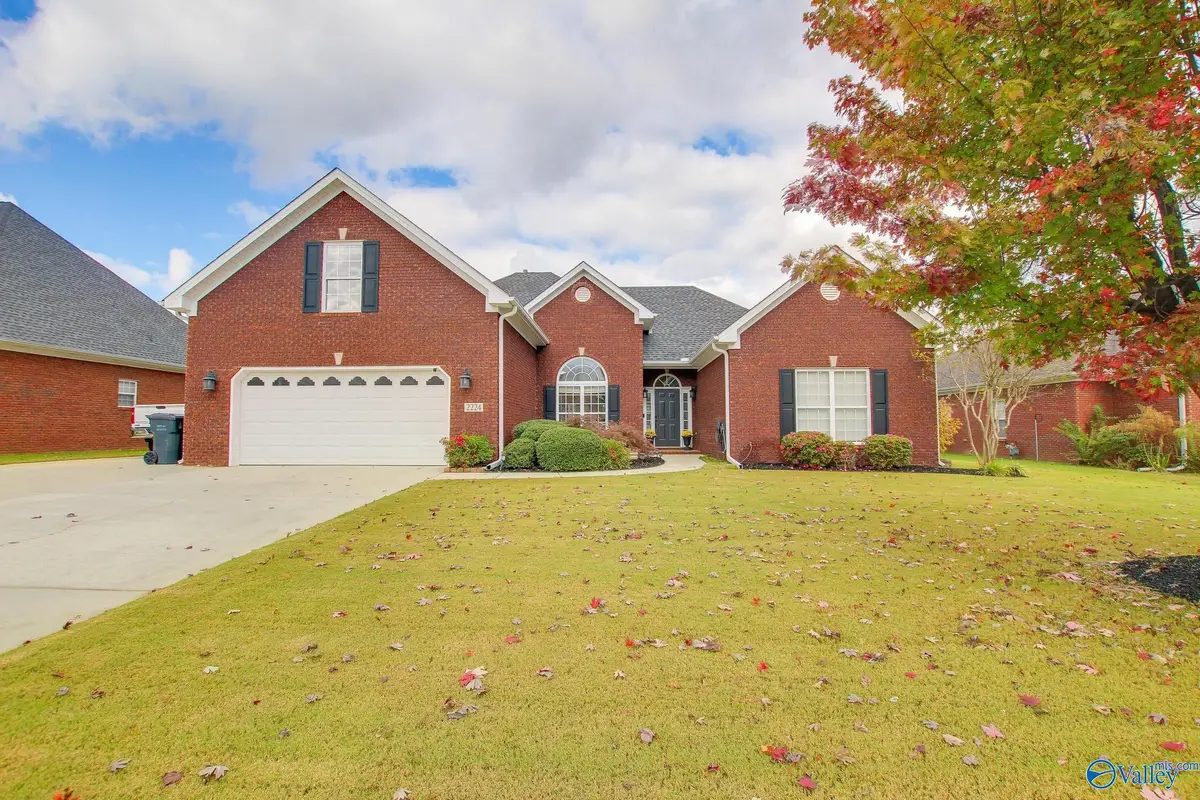 2224 Naples Drive, Decatur, AL 35603 - Image #1
