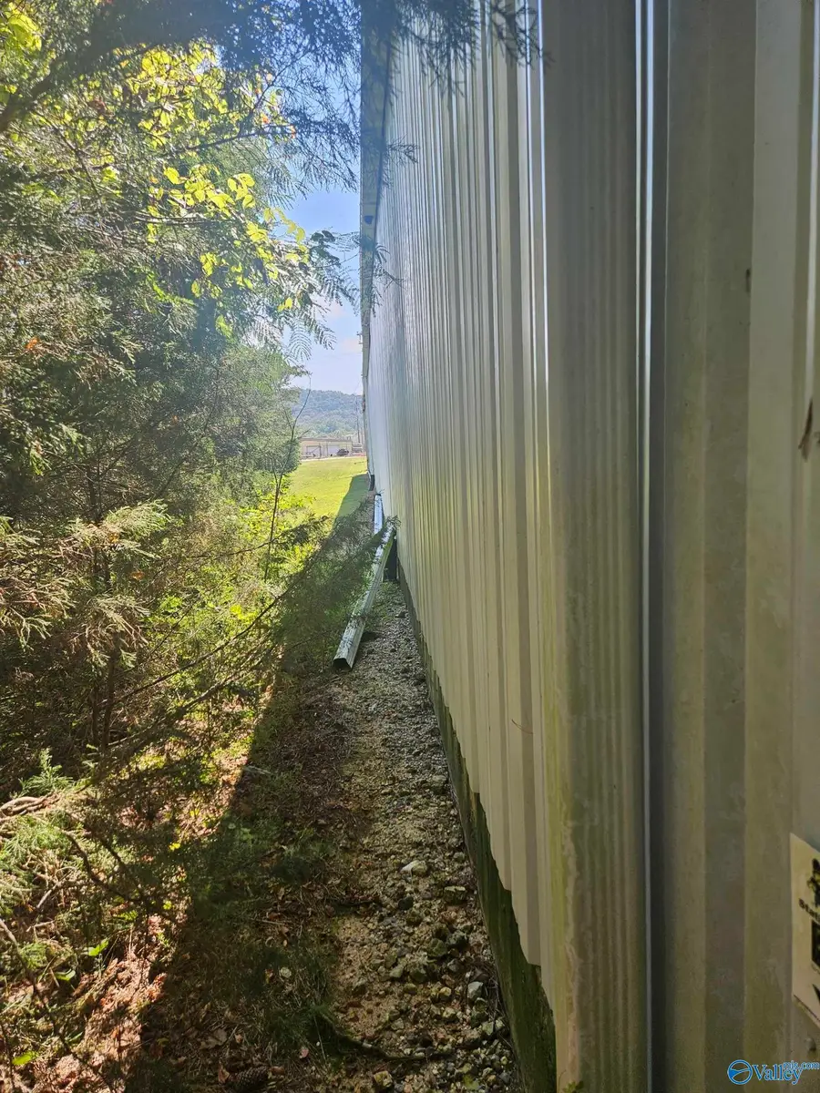 2400 Beck Industrial Blvd, Fort Payne, AL 35968 - Image #2