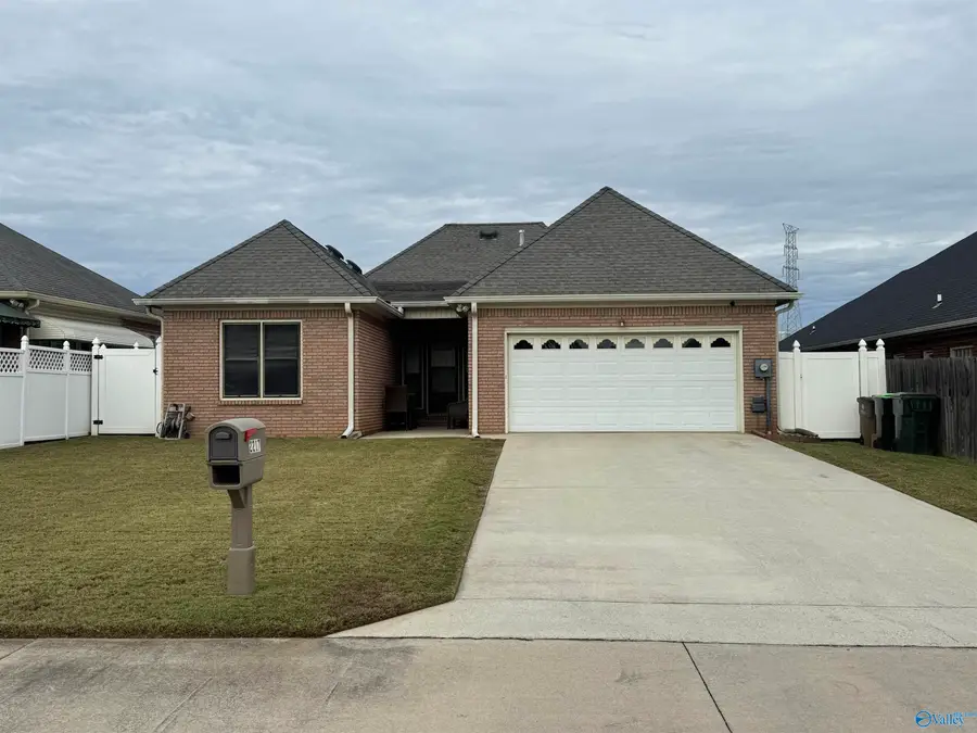 2217 Yorkshire Se Se, Decatur, AL 35601 - Image #2