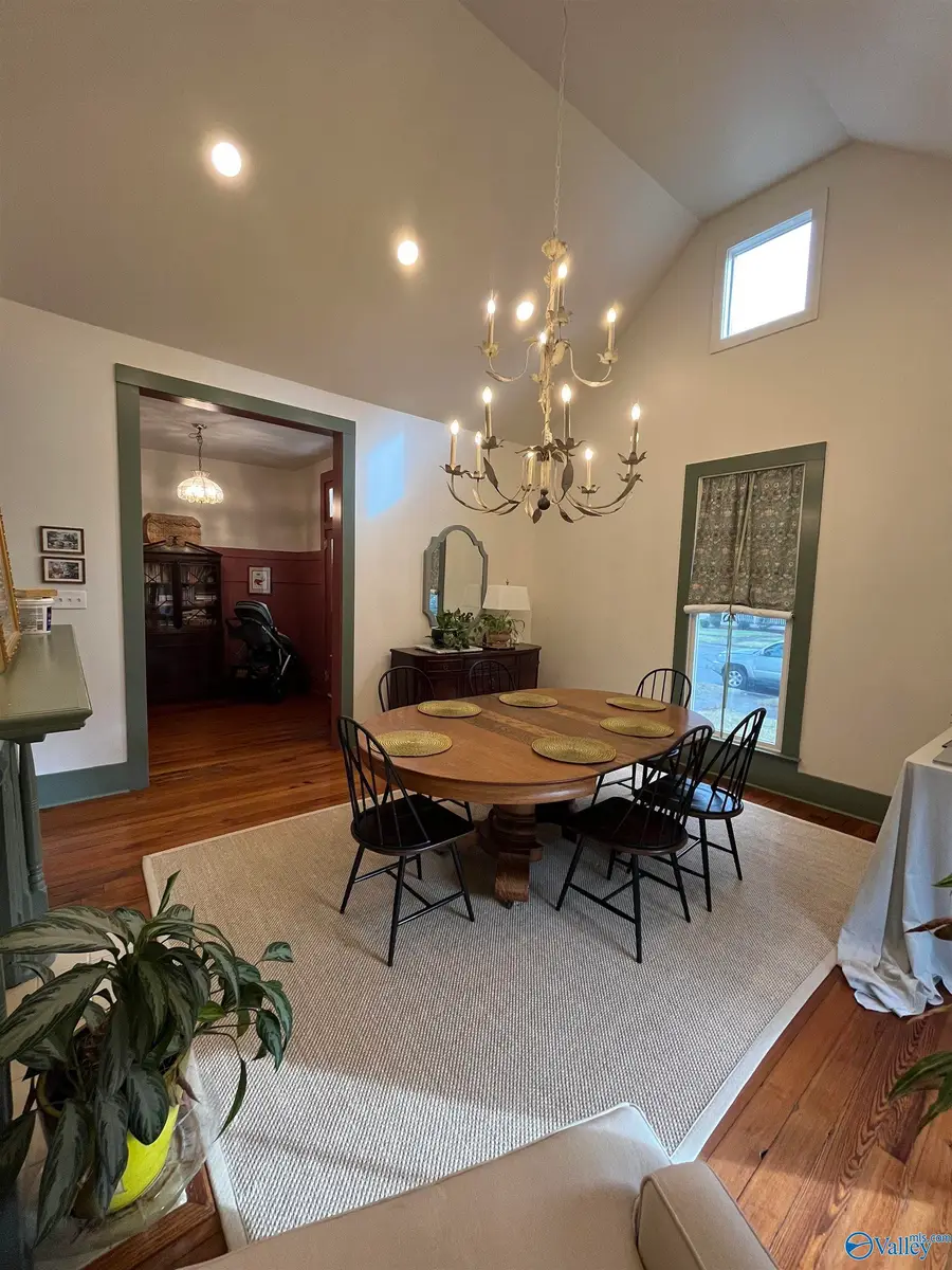 807 Ward Avenue Ne, Huntsville, AL 35801 - Image #3