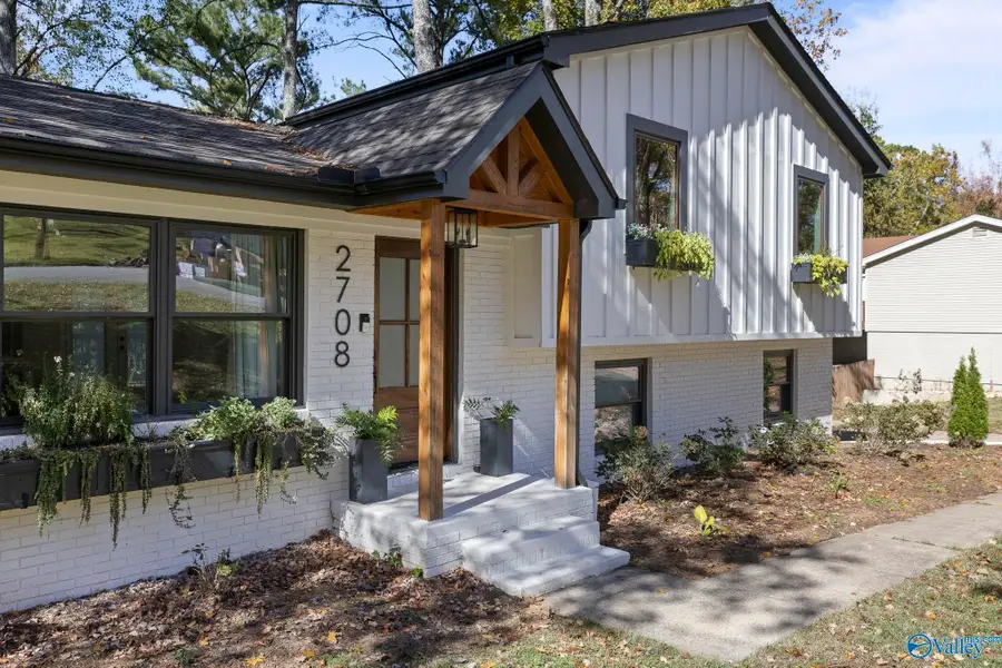2708 Briarwood Drive Se, Huntsville, AL 35801 - Image #3