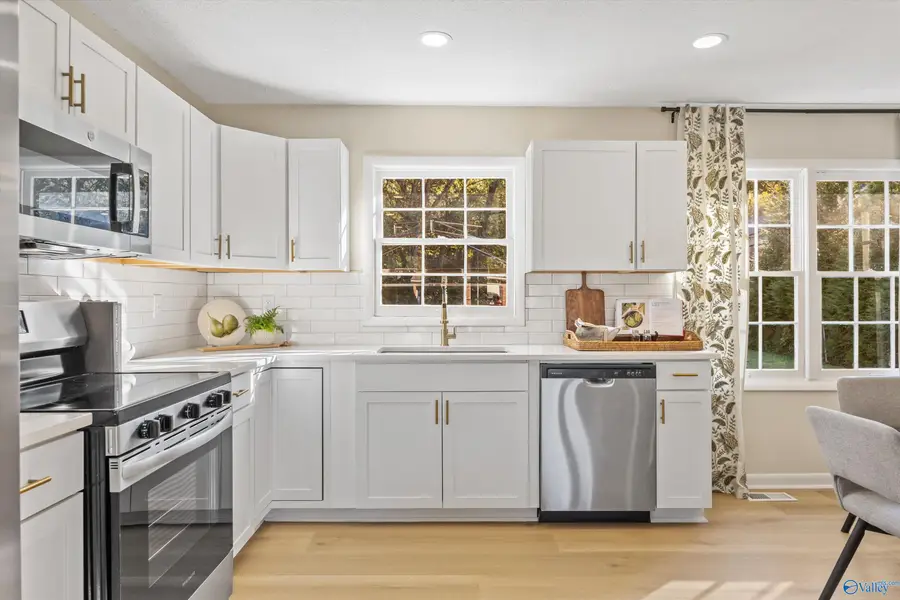 1002 Parcus Road, Huntsville, AL 35803 - Image #3