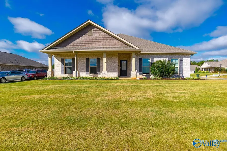 104 Richard Road, Huntsville, AL 35811 - Image #2