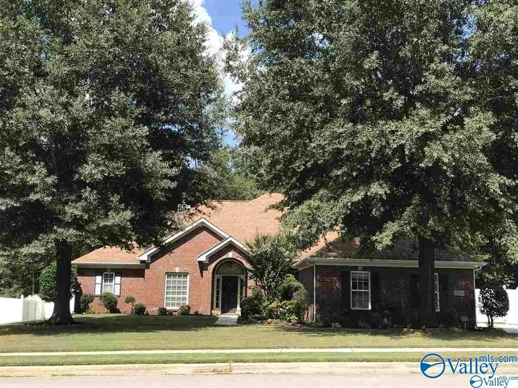 215 Bridgefield Road, Madison, AL 35758 - Image #1