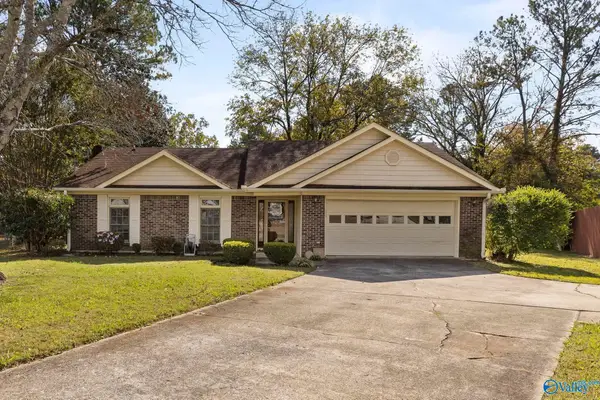 708 Royce Circle Se, Huntsville, AL 35803