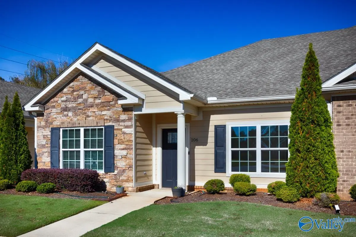 106 Moore Farm Circle Nw #106, Huntsville, AL 35806 - Image #1