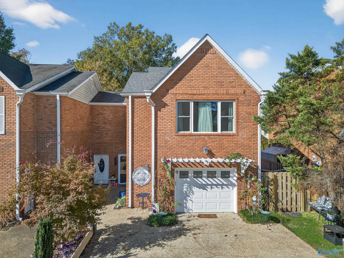 104 Charleston Way, Trussville, AL 35173 - Image #1