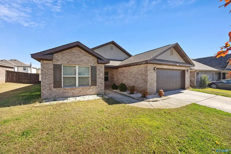 303 Fenrose Drive, Harvest, AL 35749 - Image #2